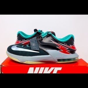 Nike - KD VII Flight Classic Basketball ‘Phantom Green’